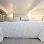 아파트 Dina House *