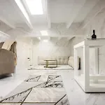 Dina House * 나자레