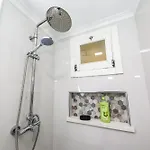 아파트 Dina House *