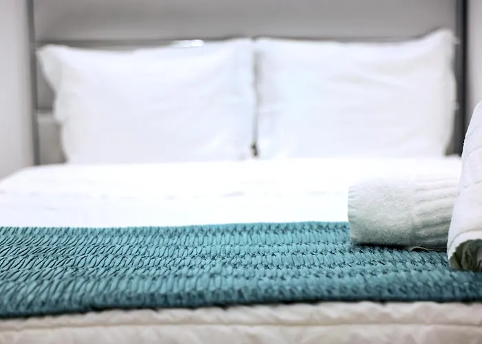 Dina House 아파트