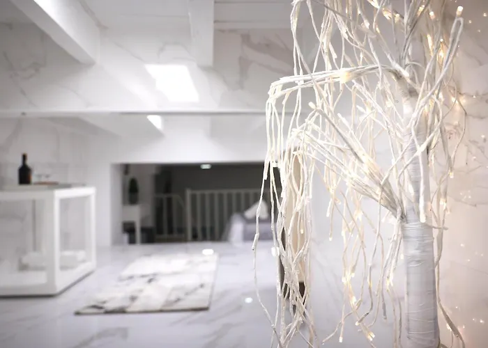 Dina House 아파트 *