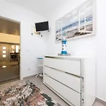Dina House Apartment