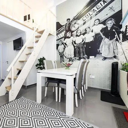 Apartment Dina House Nazare